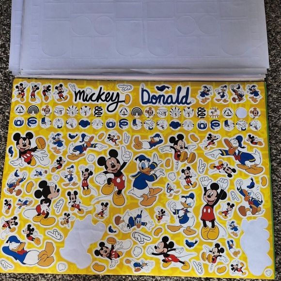 RARE Mickey Mouse 90 Years Of Magic Giant Sticker Activity Pad 1000 Stickers - Picture 10 of 11